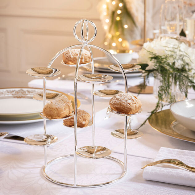 Pastry stand  image number 2