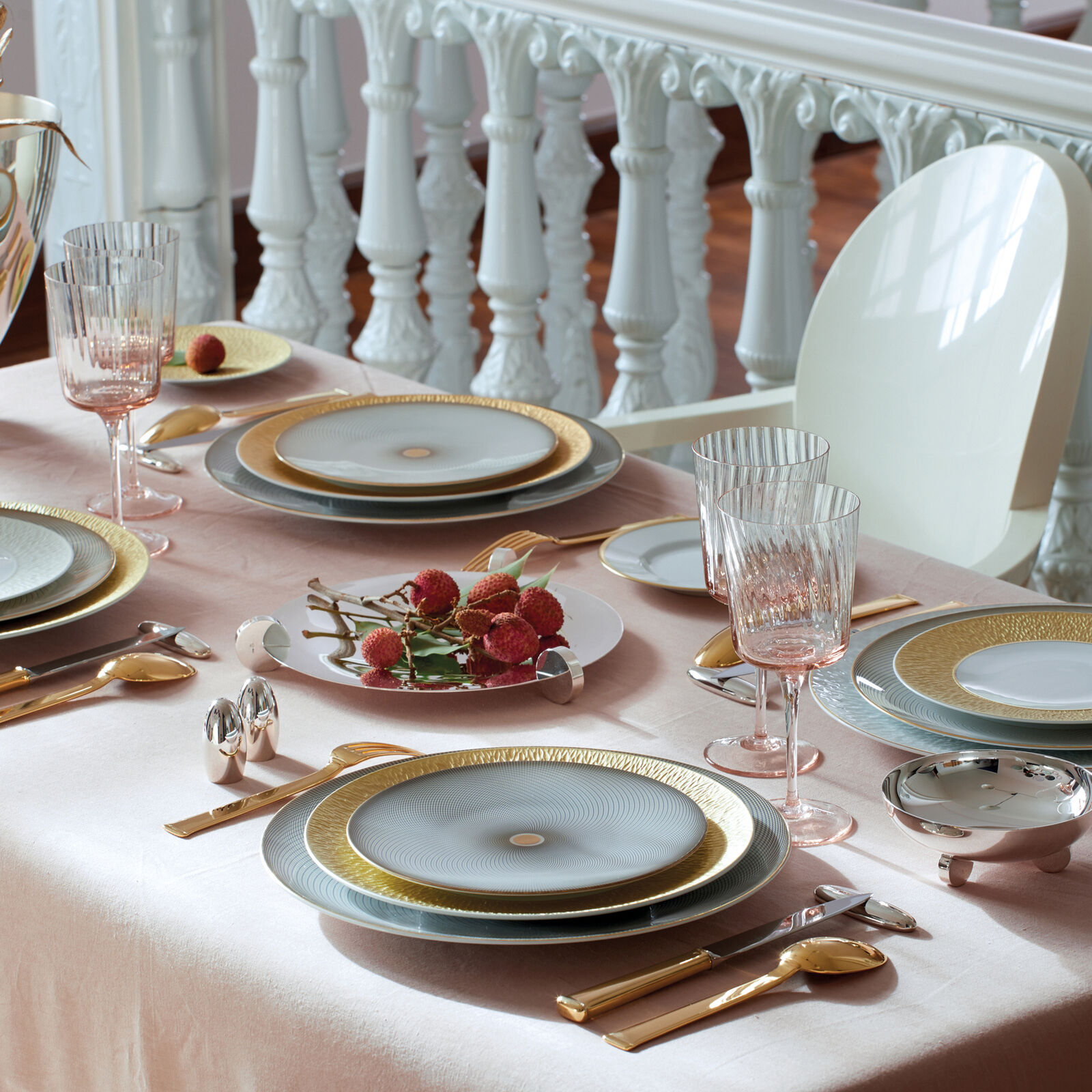 Champagne cooler  image number null